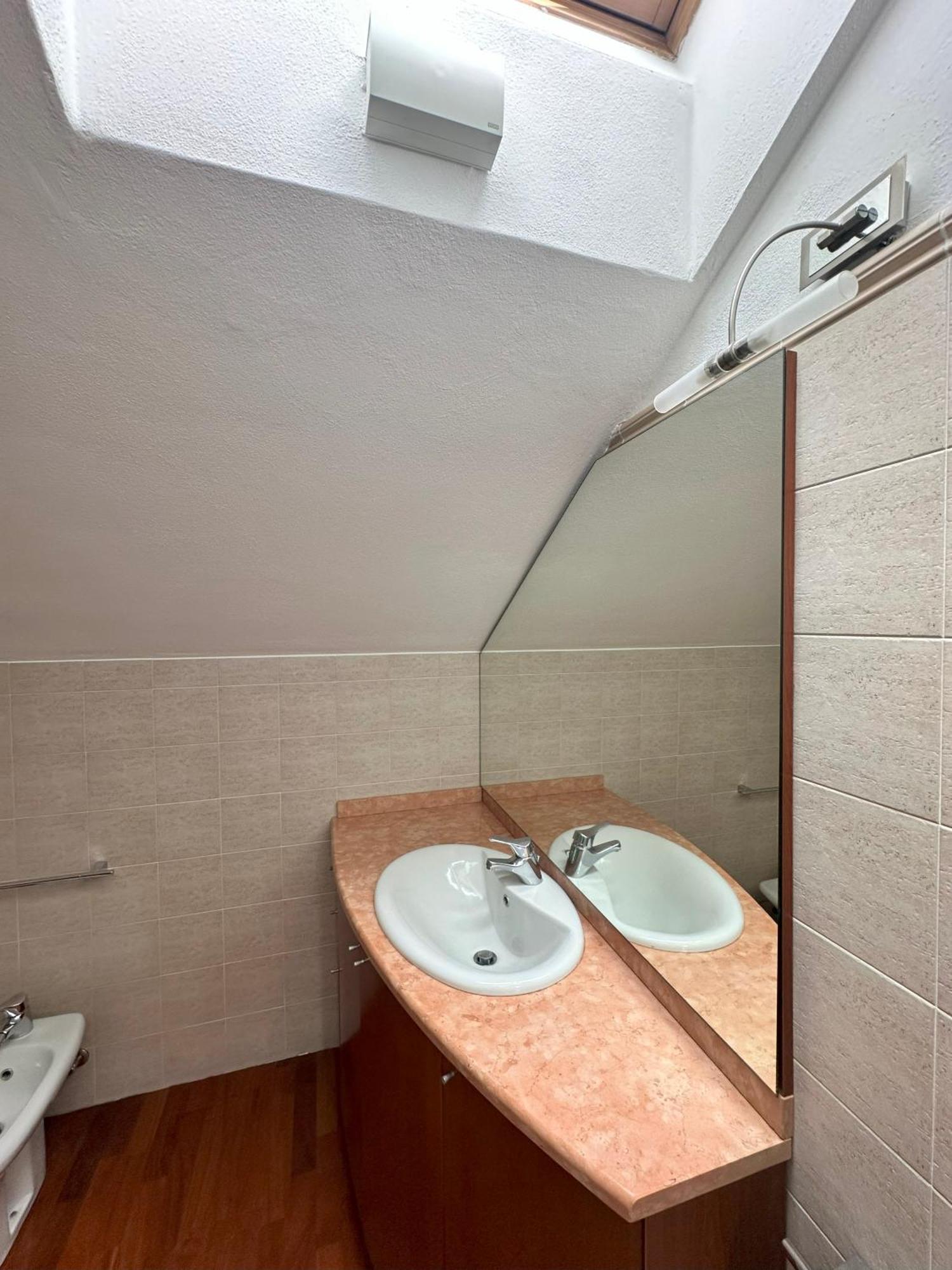 Con 2 Da Letto Navigli + Parcheggio Per 2 Auto Appartamento *