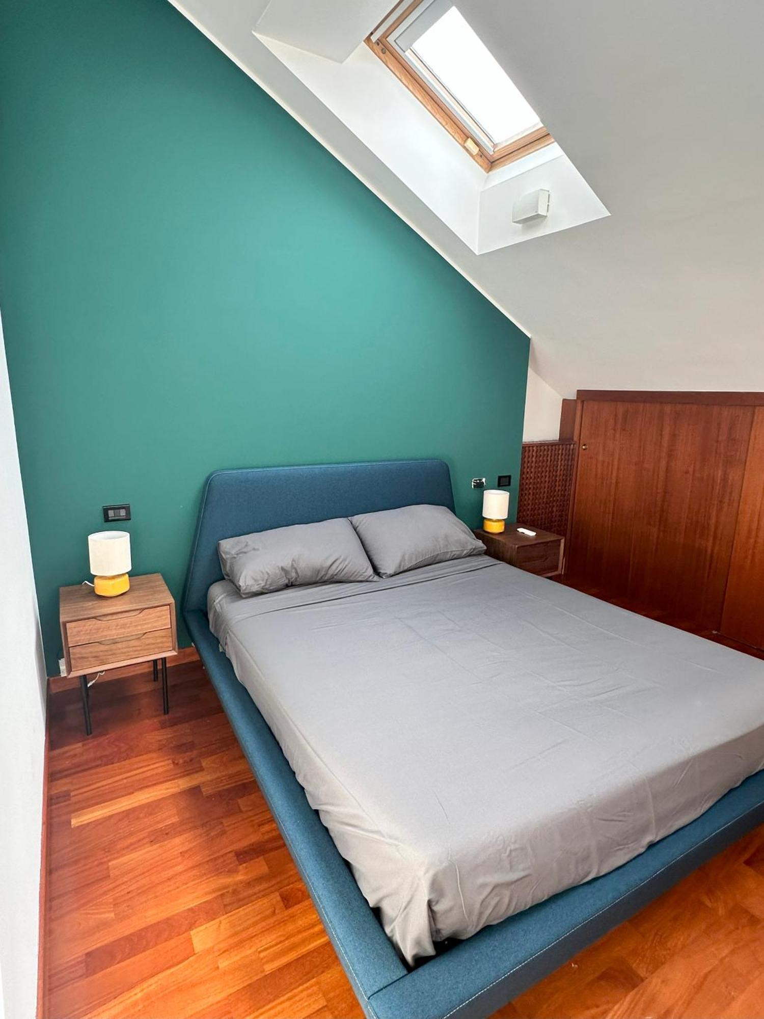 Con 2 Da Letto Navigli + Parcheggio Per 2 Auto * Mailand